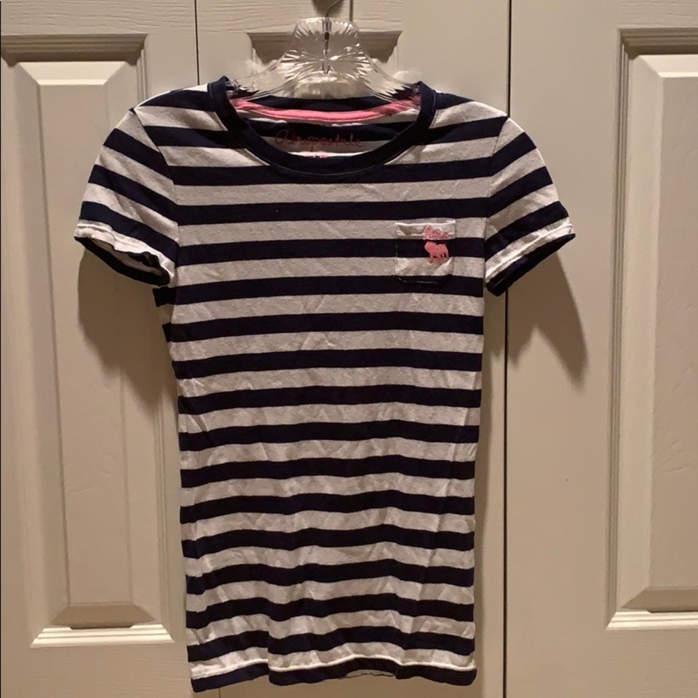 Women’s soft short sleeve tee shirt